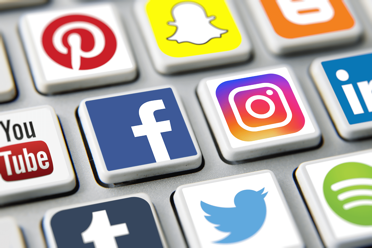 Top 10 Social Media Platforms for Businesses: Pros and Cons